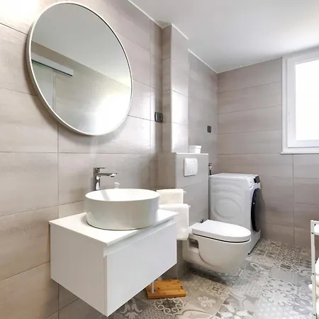 Zanet By Interhome